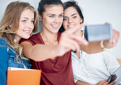 Studenten machen Selfie